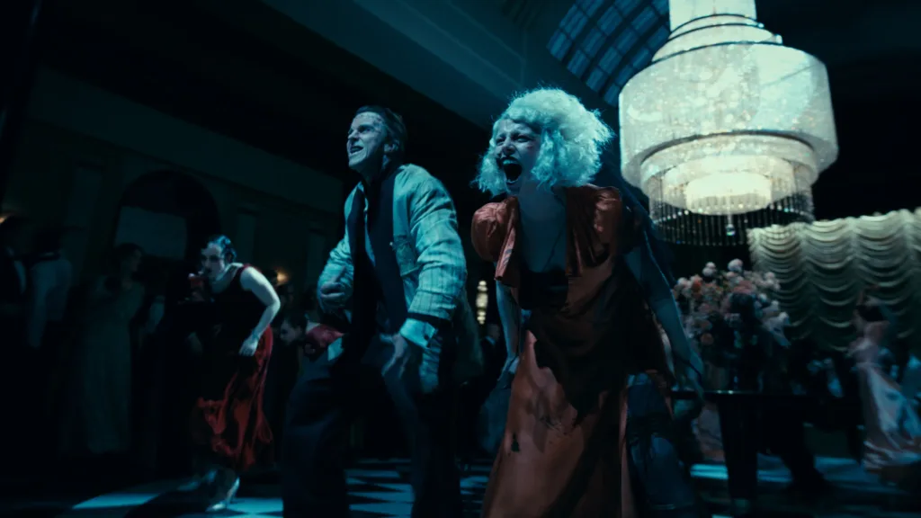 A-Noiva-Crítica-Christian-Bale-Jessie-Buckley