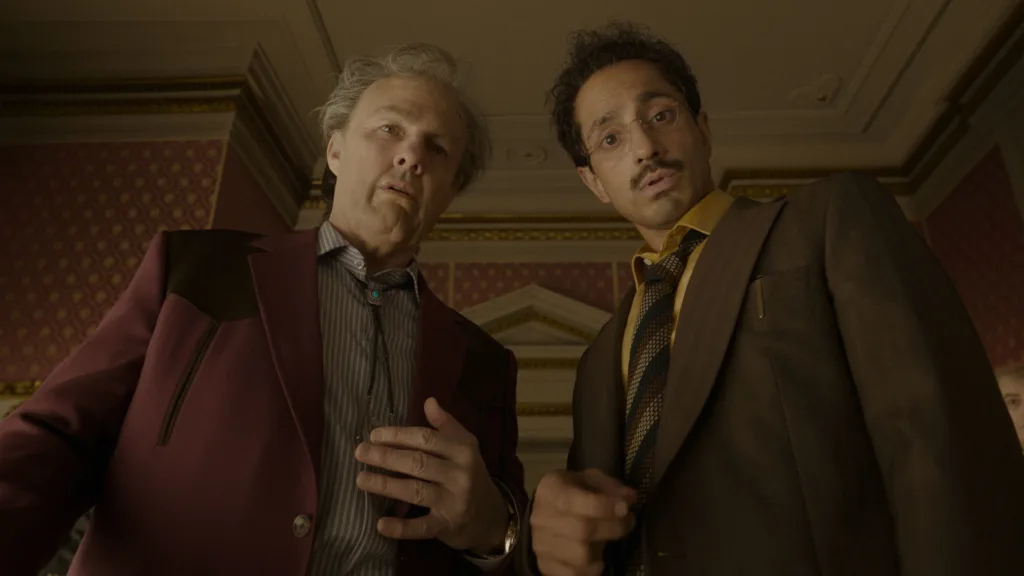 Digger-Crítica-2026-Tom-Cruise-Riz-Ahmed